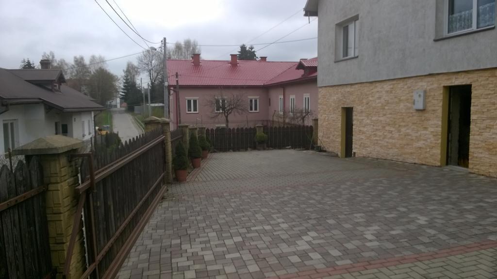 Noclegi U Fela Ustrzyki Dolne Exterior photo